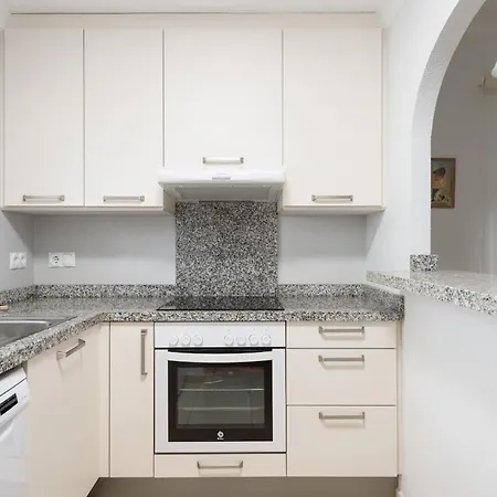 Caddy By On Travel * Oliva