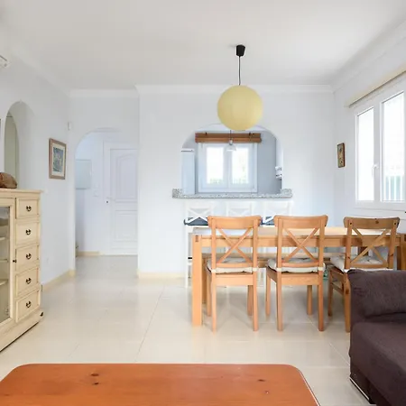 Dom wakacyjny Caddy By On Travel Oliva