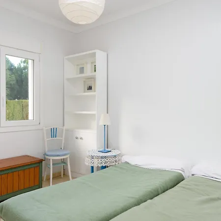 Dom wakacyjny Caddy By On Travel Oliva