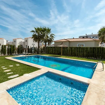 Caddy By On Travel *